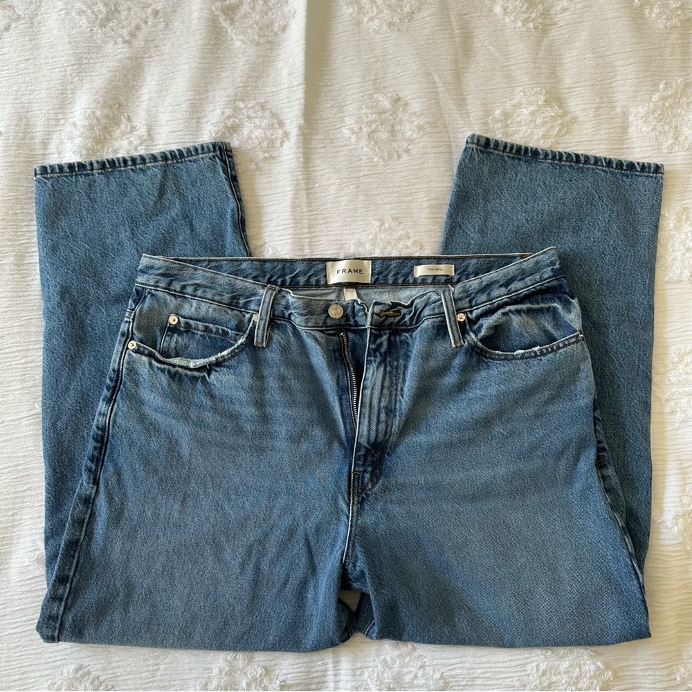 Frame Denim The Hang Straight Jeans